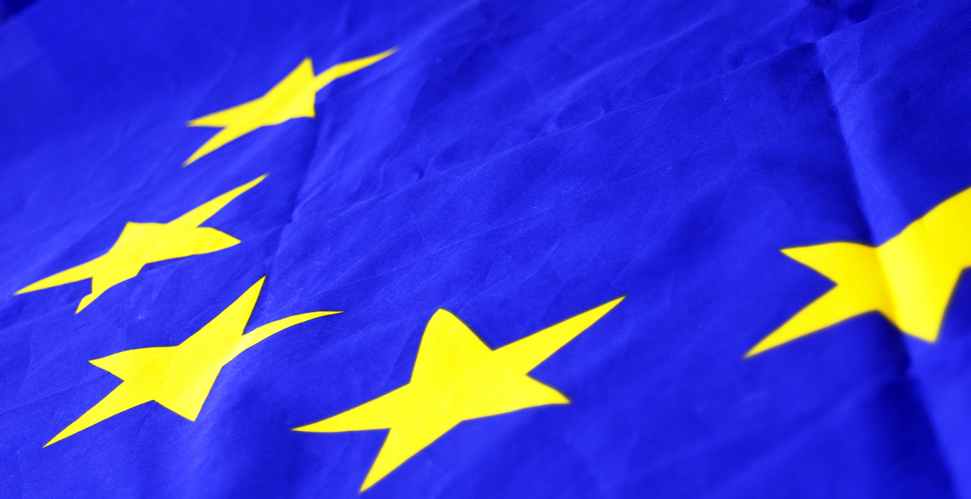 Närbild på en del av en EU-flagga.